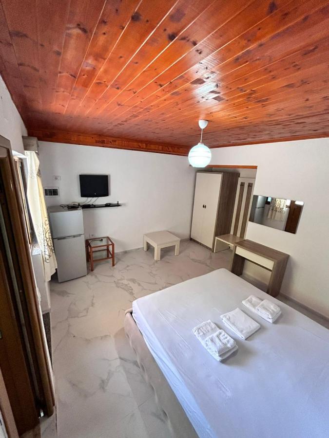 Green Villa Sarande Exterior photo